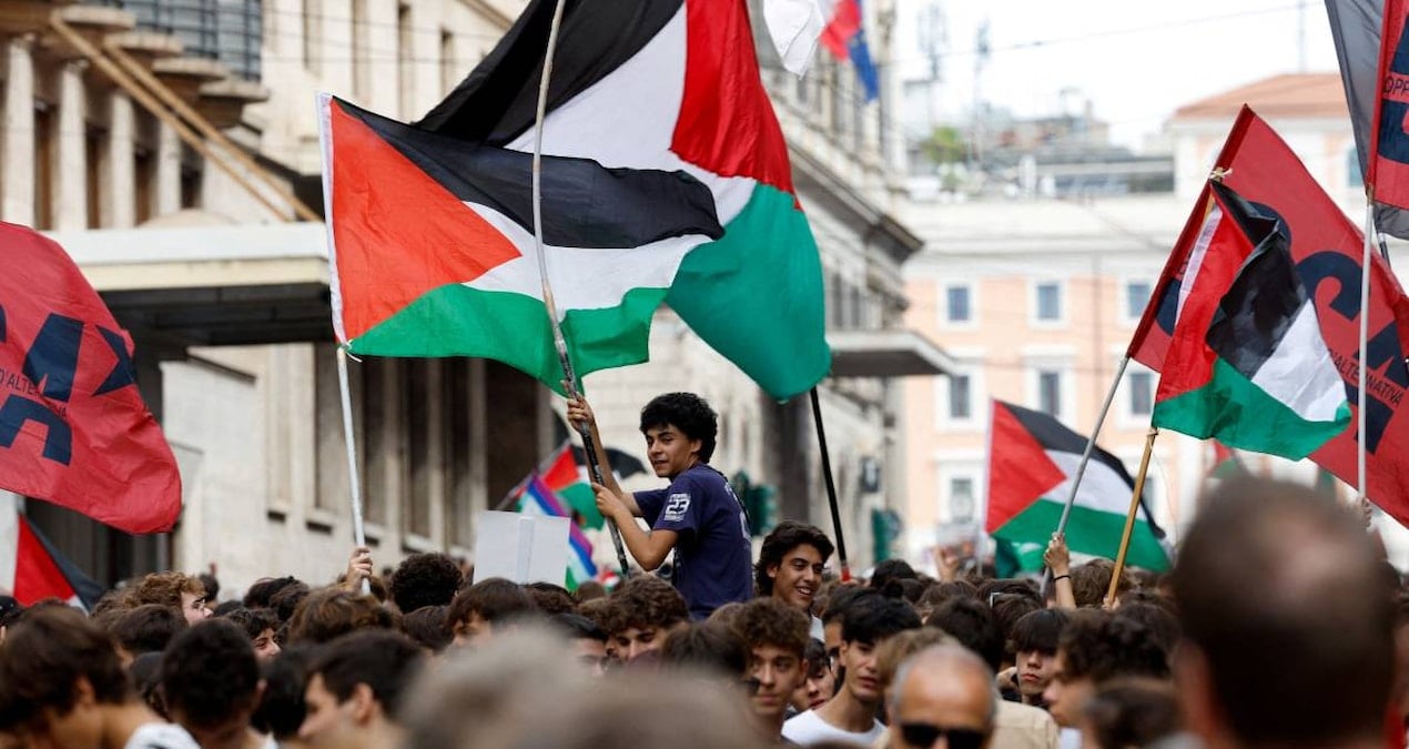 italya hukumeti filistini tanimadi sokaklar karisti MKeV1a8i