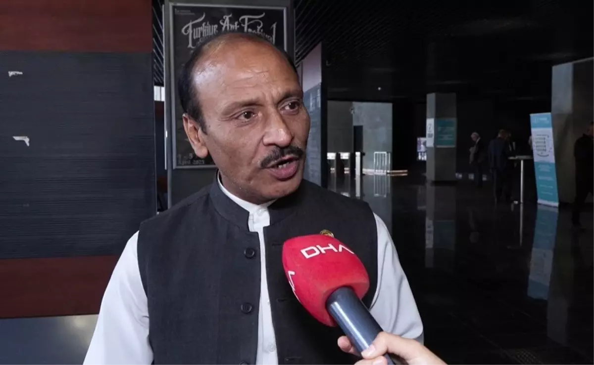 24 turk arap is birligi zirvesi istanbulda basladi gFEtQv9L.jpg