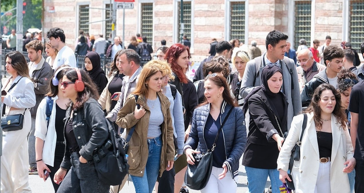 3 kisiden 1i issiz milyonlar caresiz I5jnrTcR