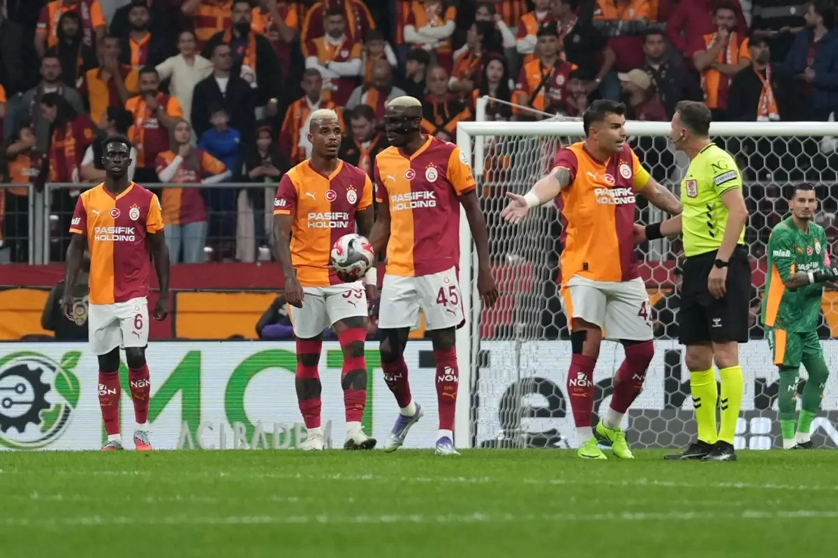 galatasaray derbide 10 kisi kaldi MyI5liDc