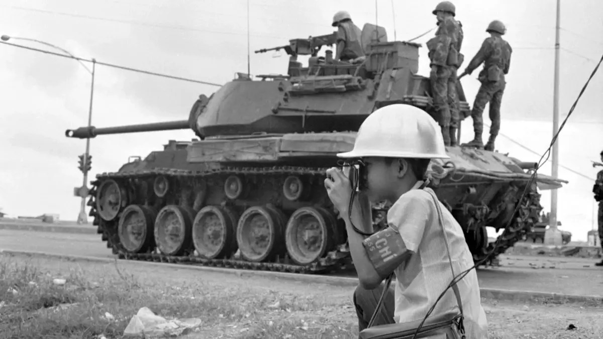 kucuk savas fotografcisi jimmy luXYcm7I