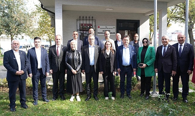 baskan erkan aydindan altinova mahallesine ziyaret D1J3hkle.jpg