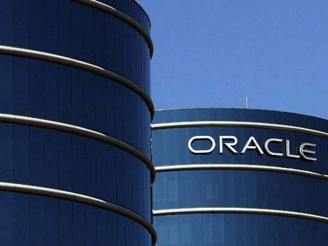 Oracle Sağlık Bilgi Sistemi Firması Cerner’i Satın Aldı