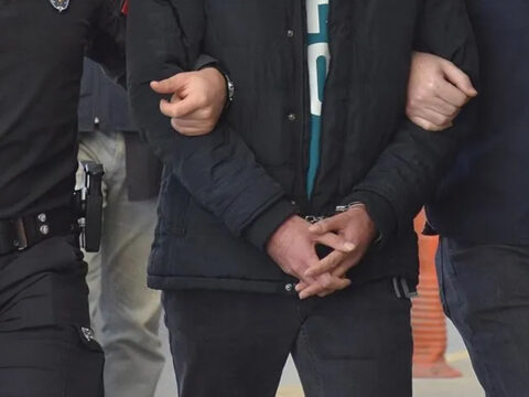 7 yildir firari olan hukumlu adanada yakalandi kPMiT9Uk