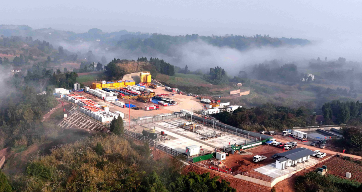 Petrol ve dogal gazda uretim rekoru kirdilar kendileri bile bu kadarini beklemiyordu 7Sk3ZG1V